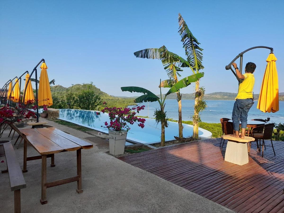 Miley Lodging Restobar New Busuanga Buitenkant foto