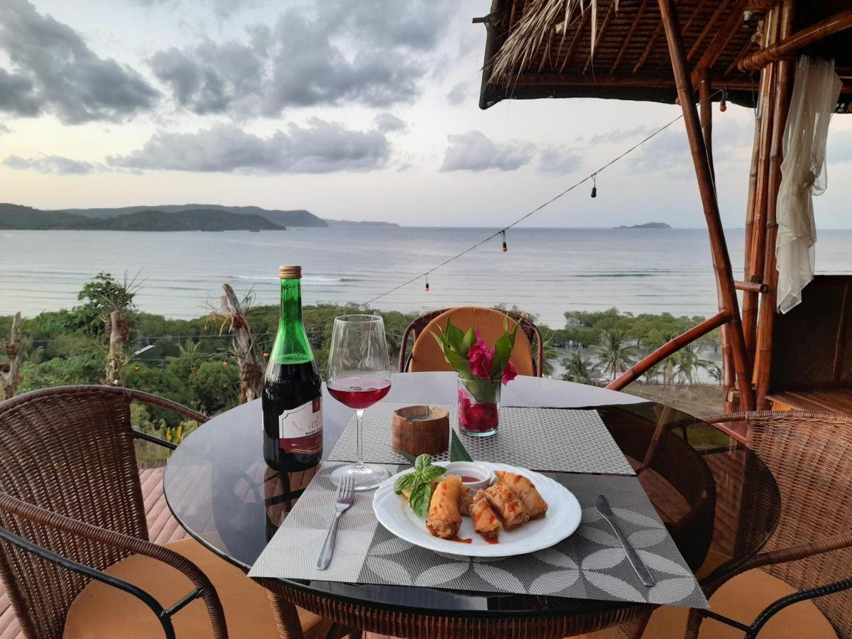 Miley Lodging Restobar New Busuanga Buitenkant foto