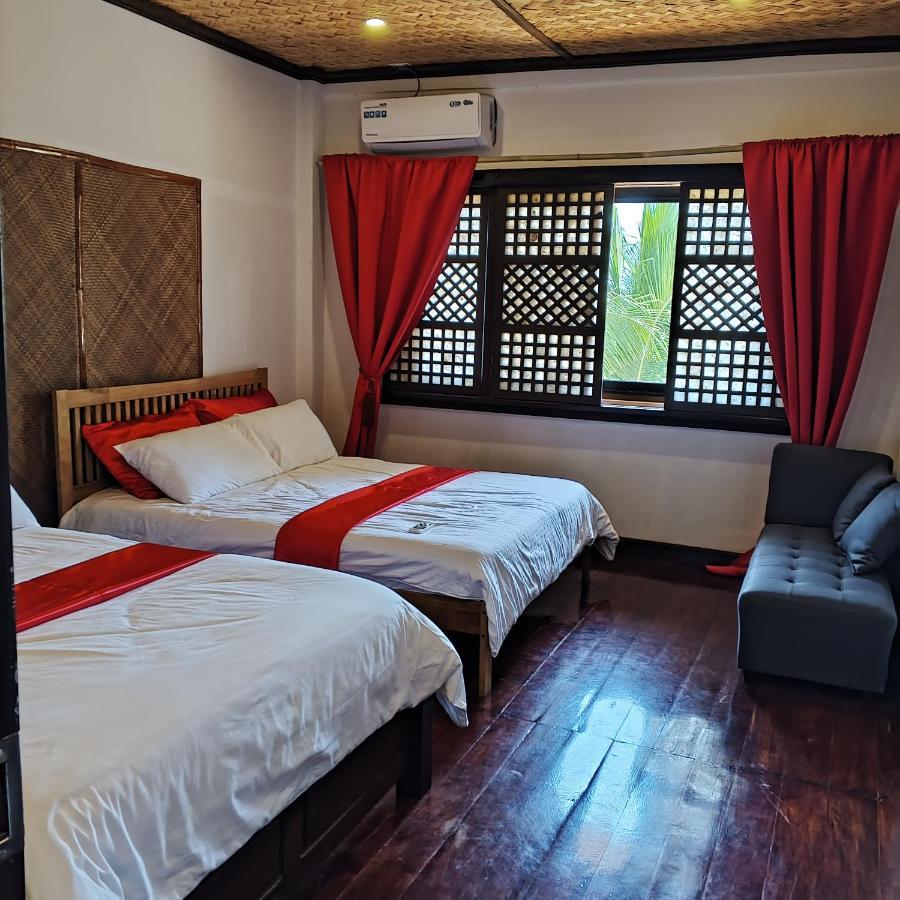 Miley Lodging Restobar New Busuanga Buitenkant foto