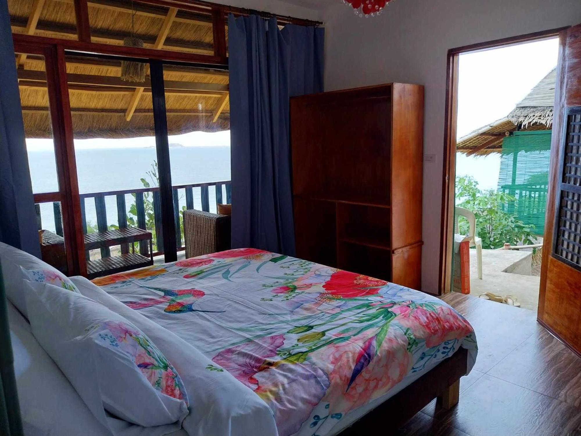 Miley Lodging Restobar New Busuanga Buitenkant foto